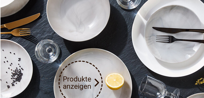 Tafel-Service in Marmoroptik auf Schieferplatte