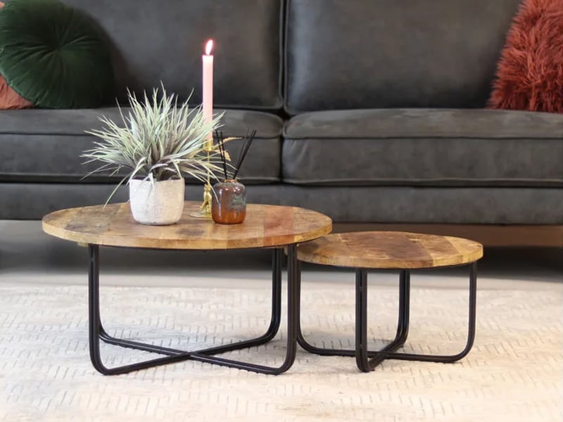 Runde Couchtische im Industrial Stil