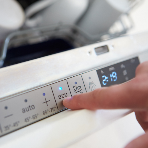 Spülmaschine wird im eco Programm genutzt