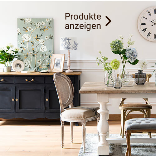 Esstisch mit Stühlen und Sideboard im Vintage Look